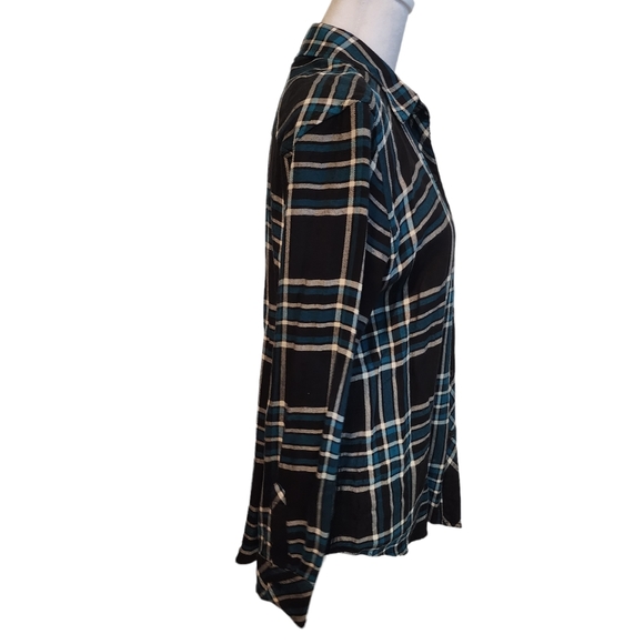 EUC Rails Button Up Hunter Shirt in Midnight Cerulean Blue - Picture 6 of 13